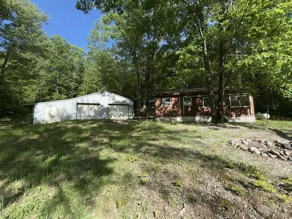 4933 E Johnson RD, Norwich Twp, MI 49651