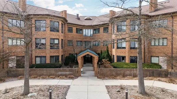 2115 Nature Cove CT #210, Ann Arbor, MI 48104