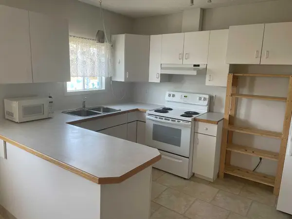 11232 105 AVE, Fairview, AB T0H 1L0