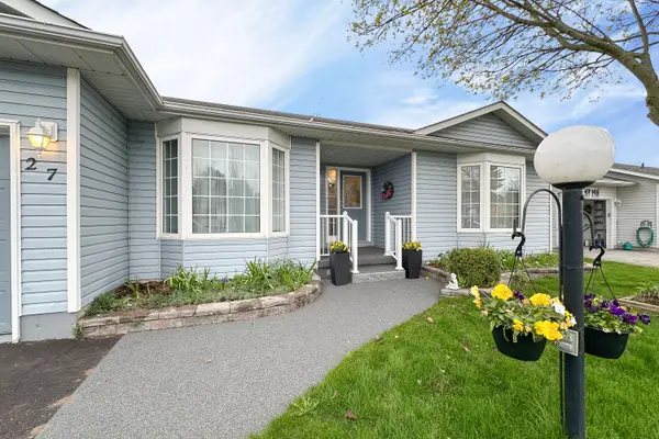 27 Niagara TRL, Clarington, ON L1B 1A2