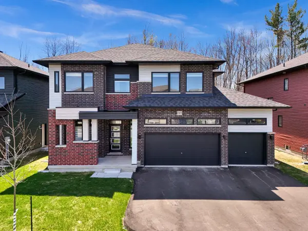 3169 Searidge ST, Severn, ON L3V 0Y4