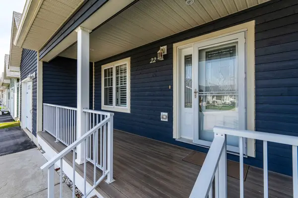 22 Grew CRES, Penetanguishene, ON L9M 0A4