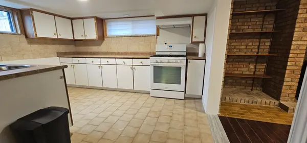136 Rustic RD #Basement, Toronto W04, ON M6L 1W1