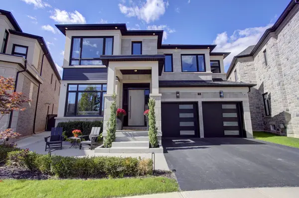 75 Ballmer TRL, Oakville, ON L6H 0V6