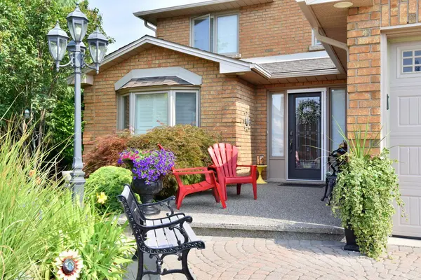36 Tommar PL, Hamilton, ON L8G 5B4