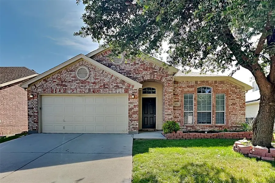 14104 Silkwood Drive, Fort Worth, TX 76052