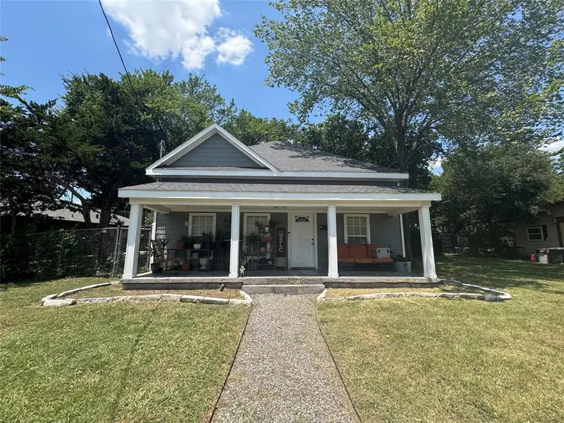 217 E Kimbrough Street, Mesquite, TX 75149