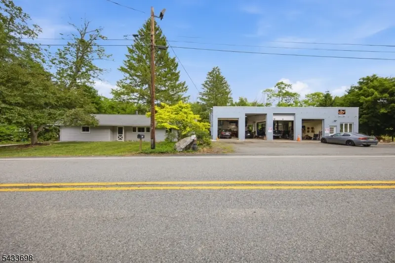 117 Silver Lake Rd, Frelinghuysen Twp., NJ 07825