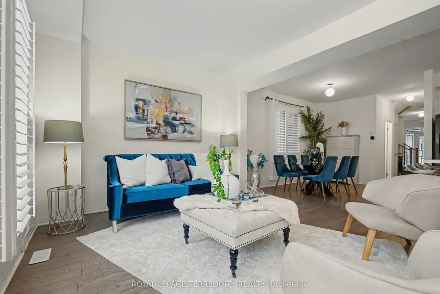 39 Crows Nest LN, Clarington, ON L1C 4A9