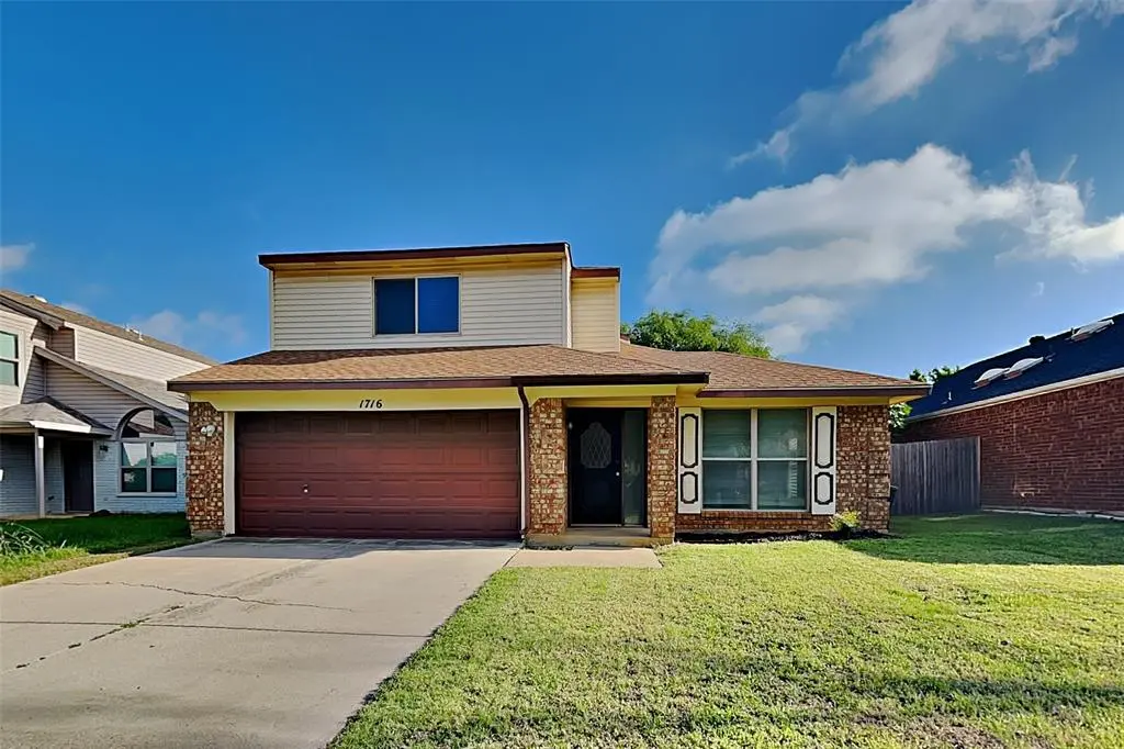 1716 Stoneway Drive, Grapevine, TX 76051
