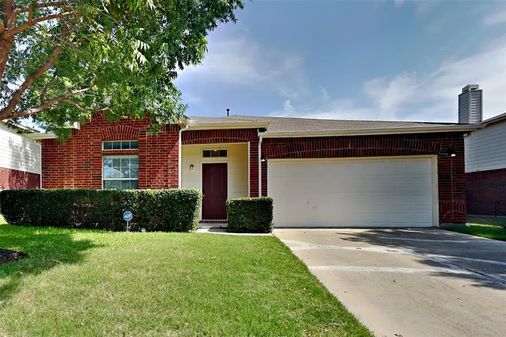 2021 Hickory Drive, Little Elm, TX 75068