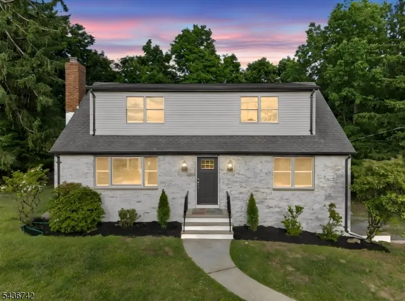 11 Franklin St, Mahwah Twp., NJ 07430