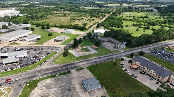 1114 Fm 1616, Athens, TX 75751
