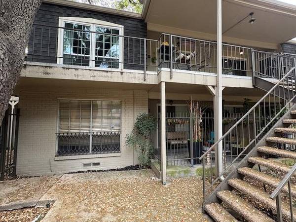 5311 Fleetwood Oaks Avenue #168, Dallas, TX 75235