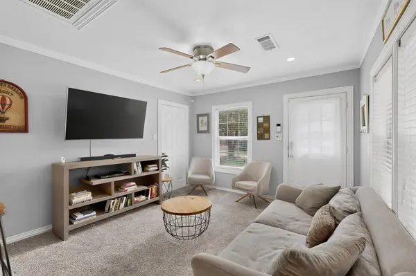 5025 Homer Street, Dallas, TX 75206