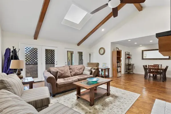 8350 Southmeadow Circle, Dallas, TX 75231