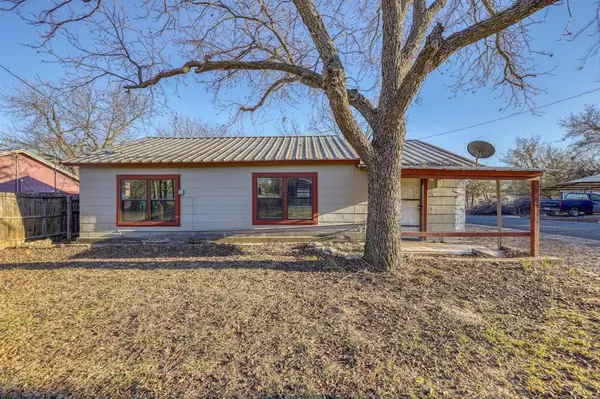 1006 E Dodge Street, Stephenville, TX 76401