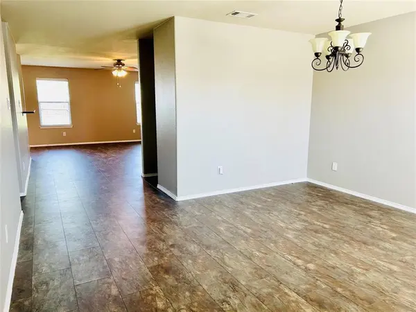 7005 WELSHMAN Drive, Fort Worth, TX 76137