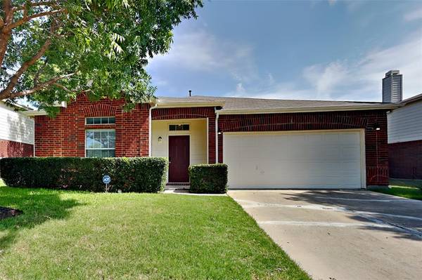 2021 Hickory Drive, Little Elm, TX 75068