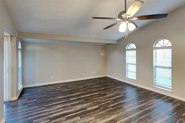 5045 Nash Drive, The Colony, TX 75056