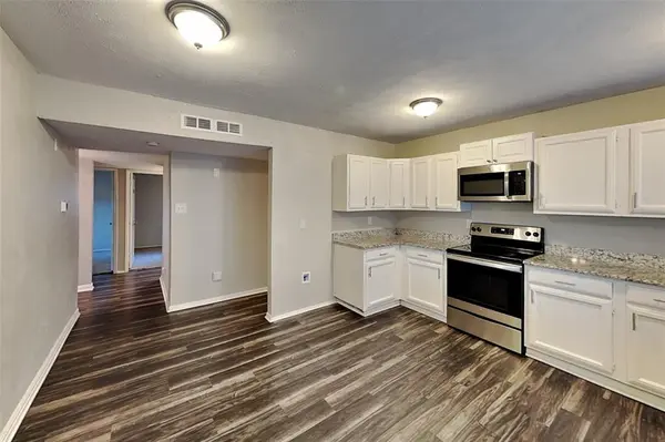 5045 Nash Drive, The Colony, TX 75056