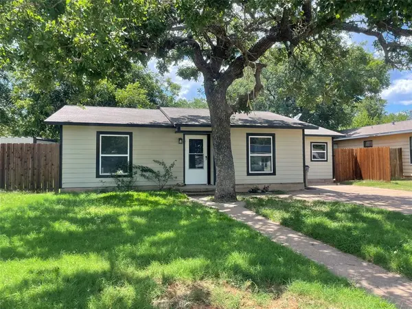 310 Colorado Avenue, Graham, TX 76450