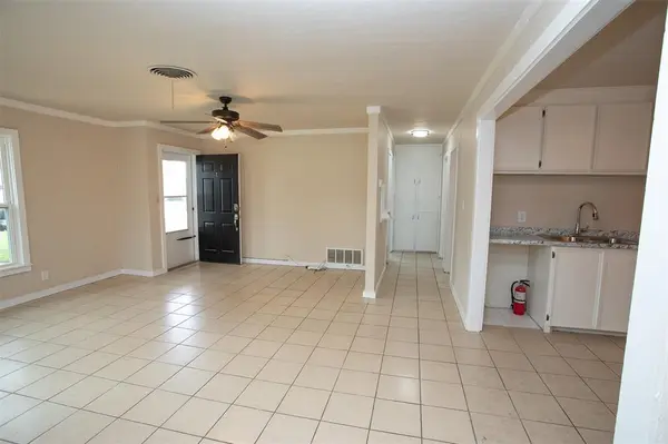 310 Colorado Avenue, Graham, TX 76450
