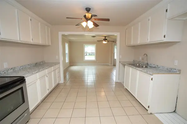 310 Colorado Avenue, Graham, TX 76450