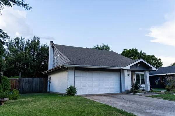 2521 Channing Drive, Grand Prairie, TX 75052