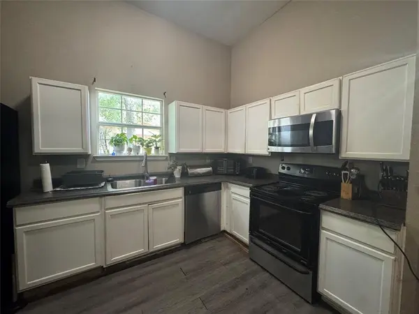 217 E Kimbrough Street, Mesquite, TX 75149