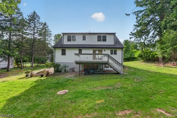 11 Franklin St, Mahwah Twp., NJ 07430