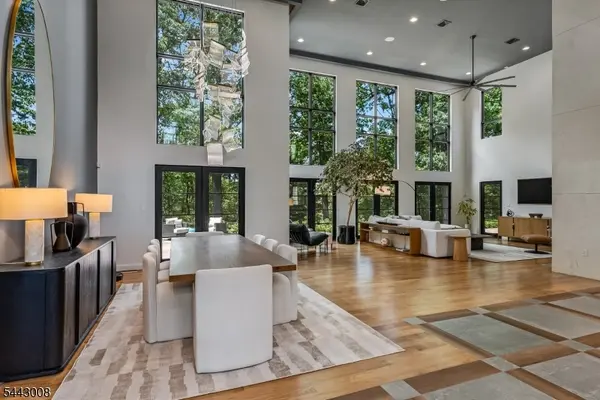 175 Round Top Rd, Bernardsville Boro, NJ 07924