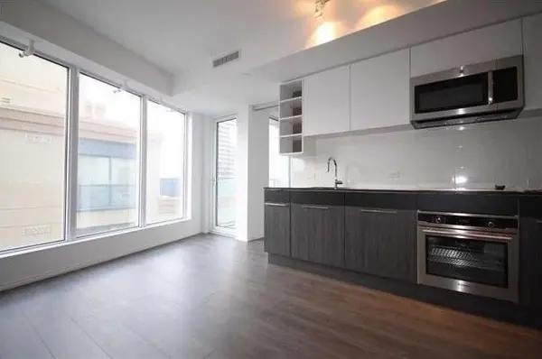 68 Shuter ST #1009, Toronto C08, ON M5B 1B4