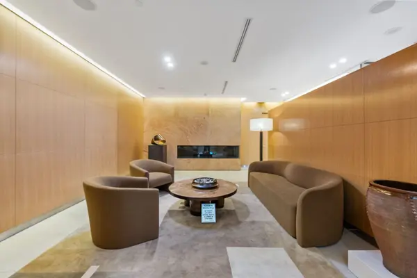 25 Broadway AVE #1410, Toronto C10, ON M4P 1T7