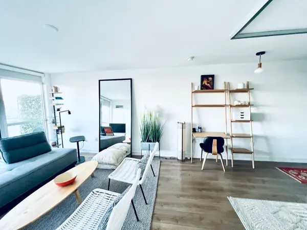 78 Tecumseth ST #1112, Toronto C01, ON M5V 0A9