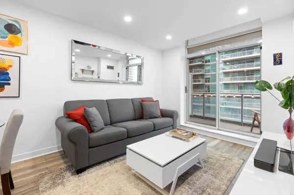 50 Lynn Williams ST #916, Toronto C01, ON M6K 3R9