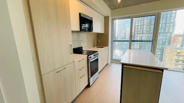 65 Mutual ST #1905, Toronto C08, ON M5B 0E5