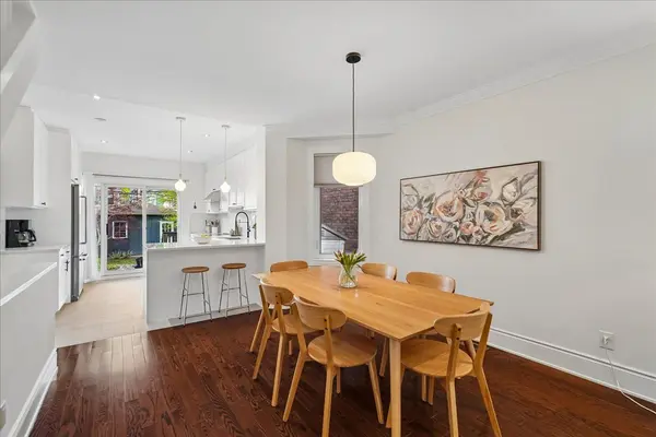113 Langford AVE, Toronto E03, ON M4J 3E5