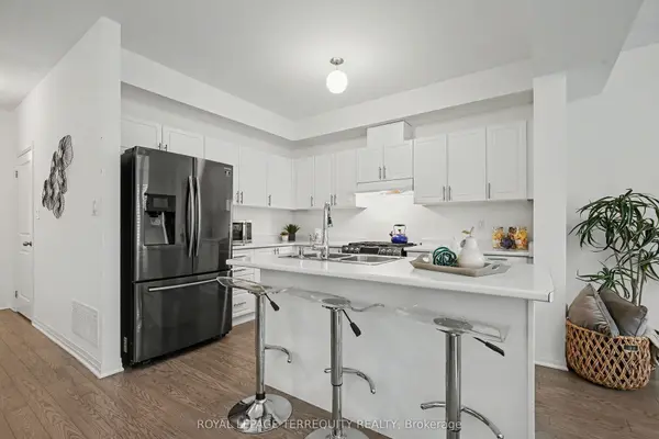39 Crows Nest LN, Clarington, ON L1C 4A9