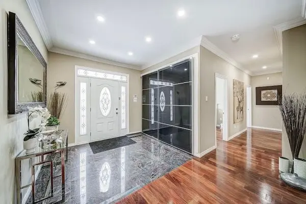 46 Alexander BLVD, Georgina, ON L0E 1L0