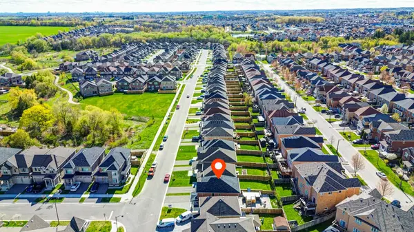 377 Busato DR, Whitchurch-stouffville, ON L4A 4V1