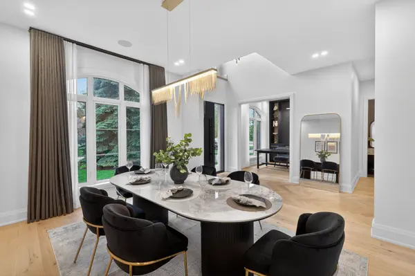 431 Seaton DR, Oakville, ON L6L 3Y3