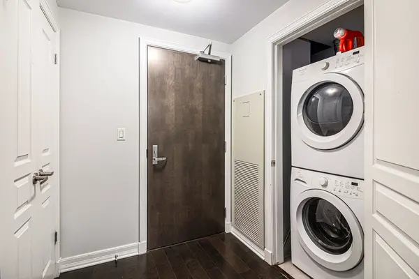 238 Besserer ST #1506, Lower Town - Sandy Hill, ON K1N 6B1