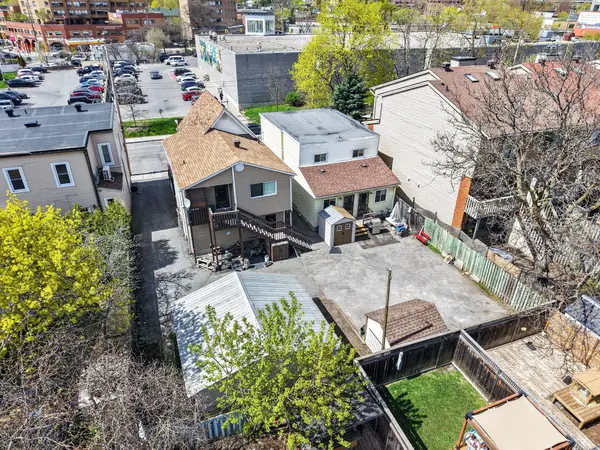 34-40 Barrette ST, Vanier And Kingsview Park, ON K1L 8A5
