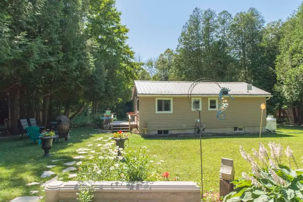 50 Roger's CRES, South Bruce Peninsula, ON N0H 1P0