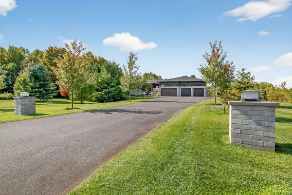120 Derbeyshire ST, Kanata, ON K2W 0E7