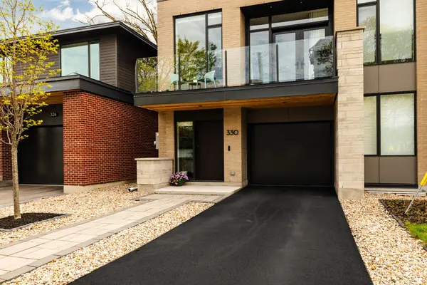 330 Kenwood AVE, Westboro - Hampton Park, ON K1Z 8N2