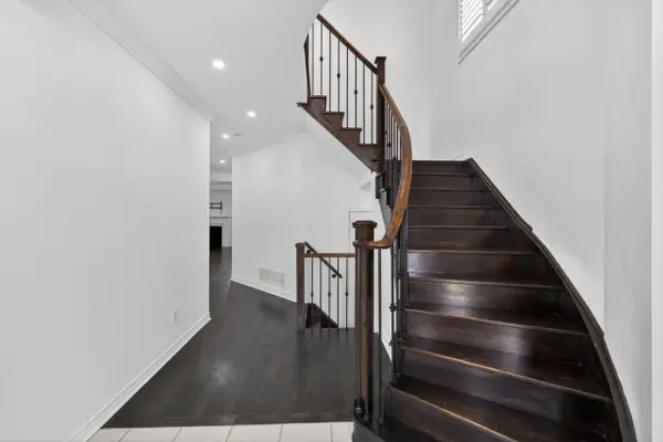 15 Primeau CRES, Kawartha Lakes, ON K9V 0M6