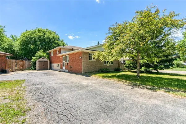 31 Rio RD, Sudbury Remote Area, ON P3C 3A4