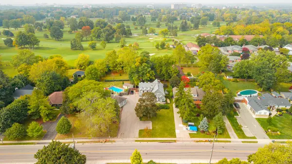 521 Upper Queen ST, London South, ON N6C 3T8